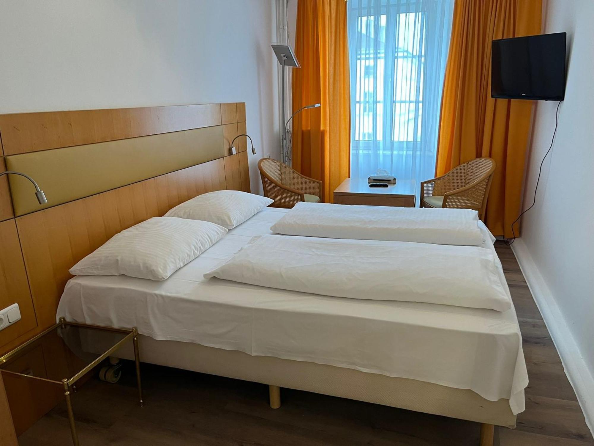 City Hotel Post 22 Braunau am Inn Luaran gambar